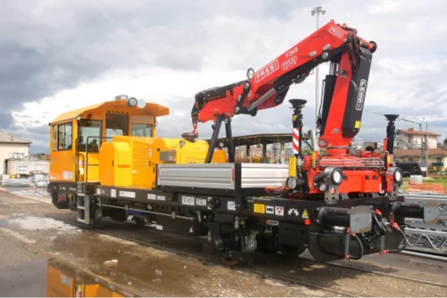 OM181 · MOTOCARRELLO GRU Ferroviari a noleggio — CAB Noleggio Mezzi Speciali